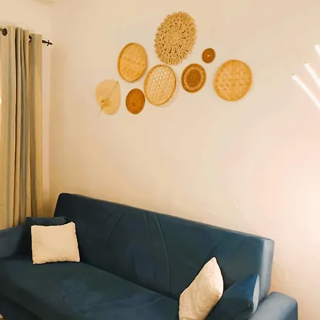 アパート Escape アルゲーロ